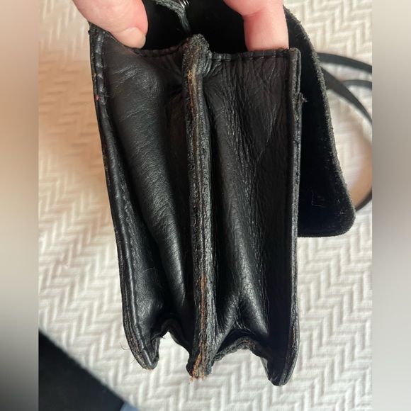 Patricia Nash Lanza Crossbody - Picture 9 of 17